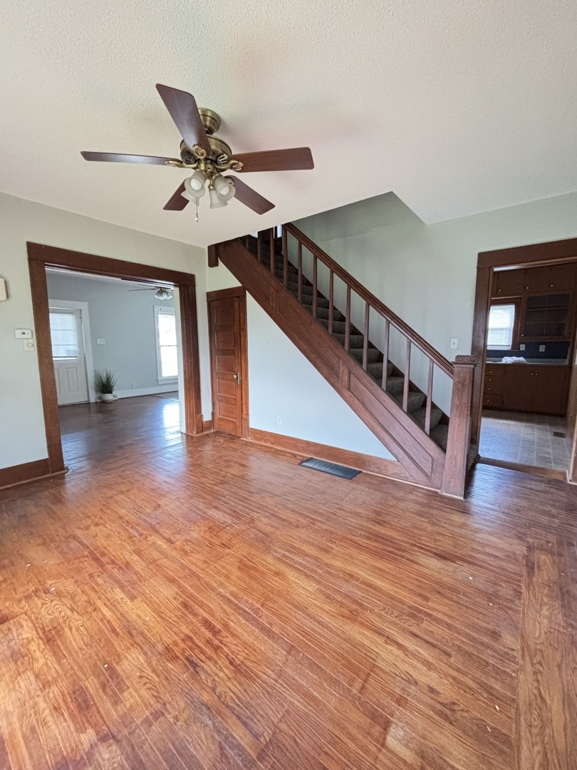 336 4th Street Property Photo 6