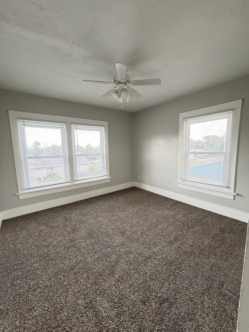 336 4th Street Property Photo 16