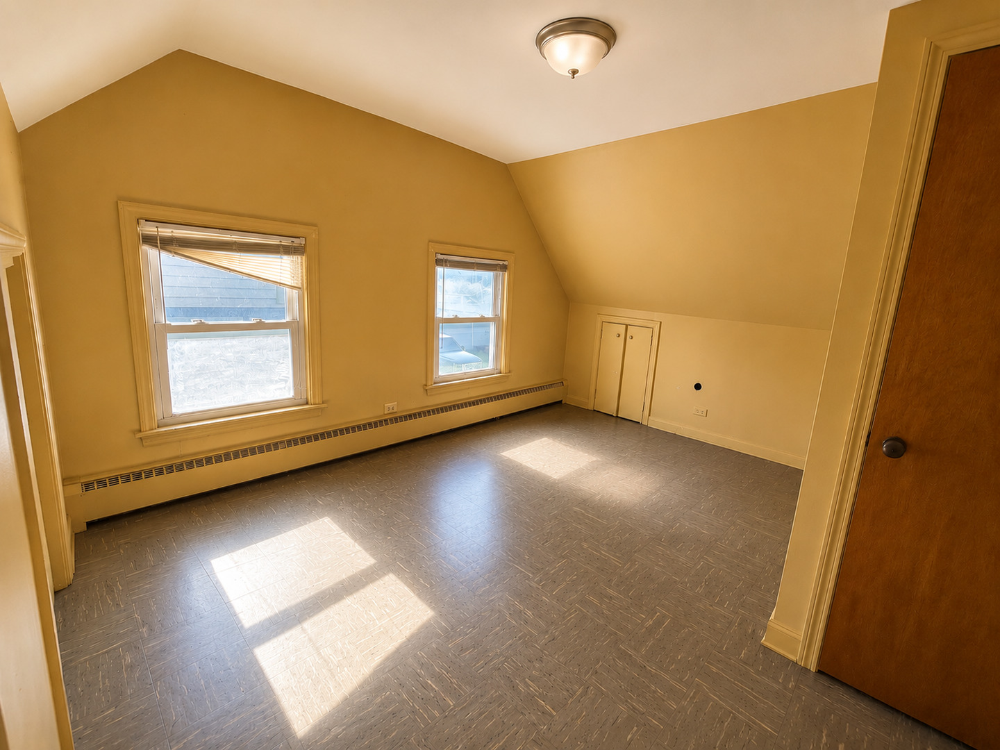 8130 45th Place Property Photo 7