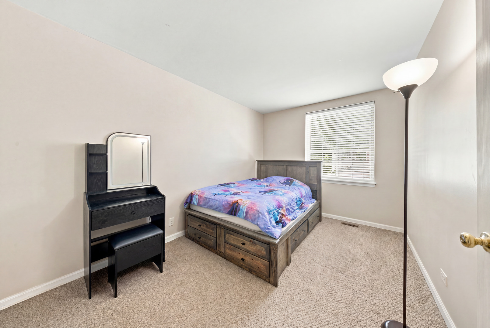 59 N Macgillis Drive 59 Property Photo 8