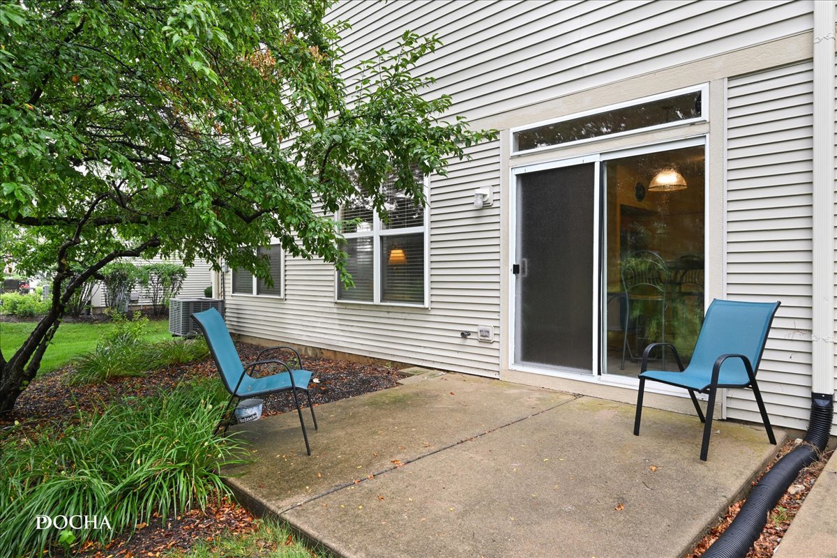 2365 Sunrise Circle Property Photo 7