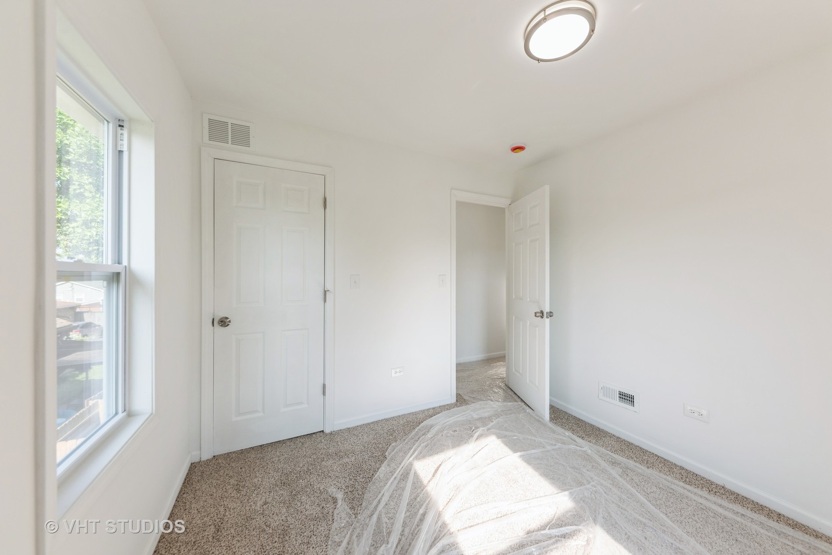 1210 Park Avenue Property Photo 15