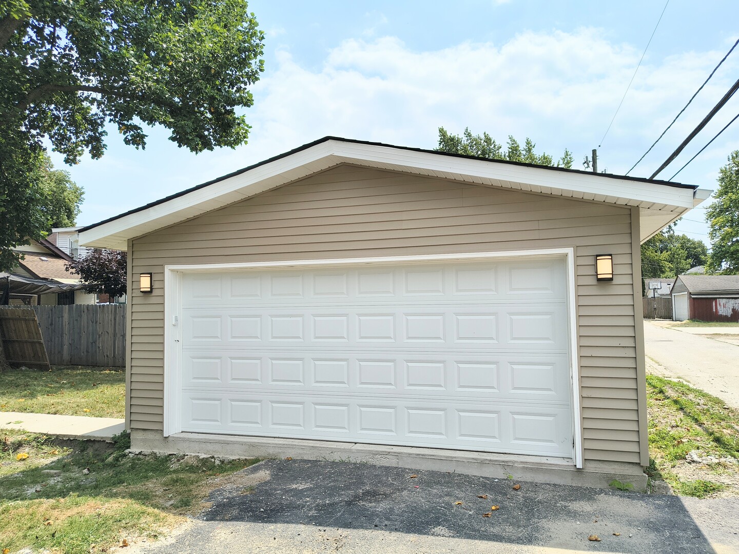 1210 Park Avenue Property Photo 27