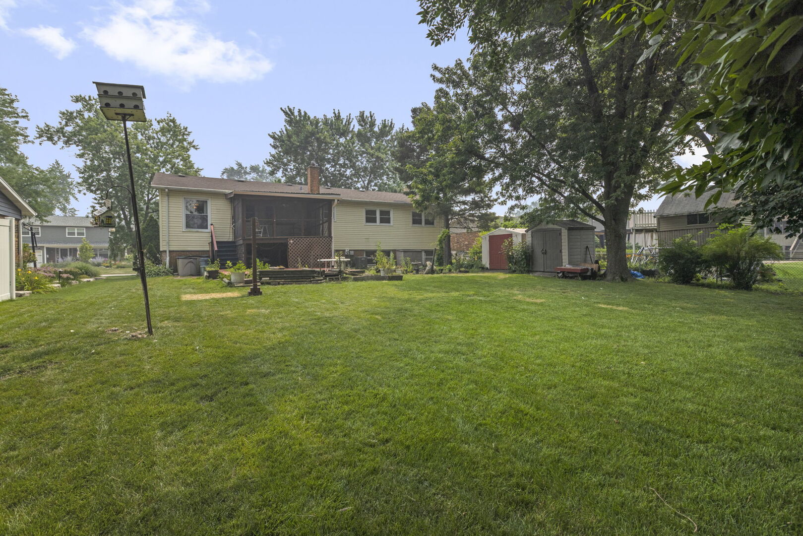 610 W Burning Tree Lane Property Photo 23