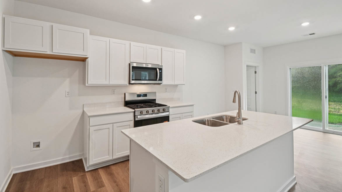 6447 Maple Glen Drive Property Photo 10