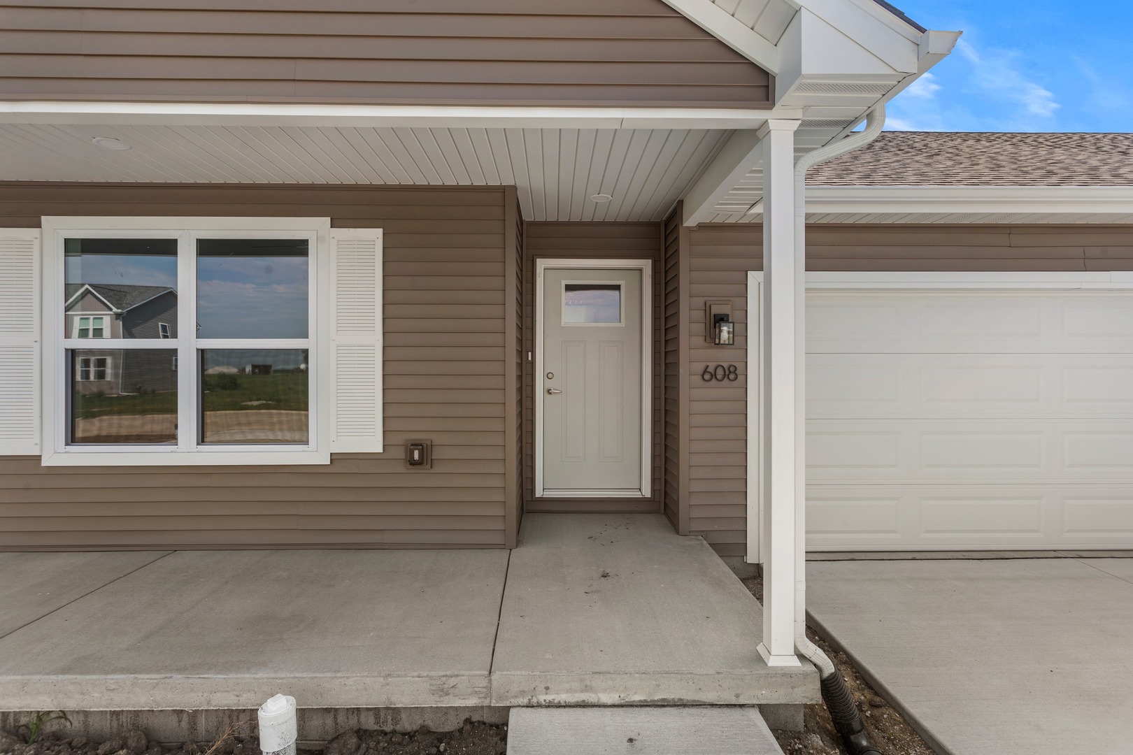 608 Patterson Drive 2 Property Photo 4