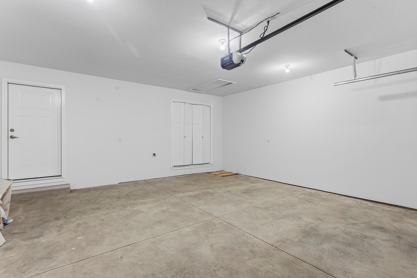 608 Patterson Drive 2 Property Photo 27