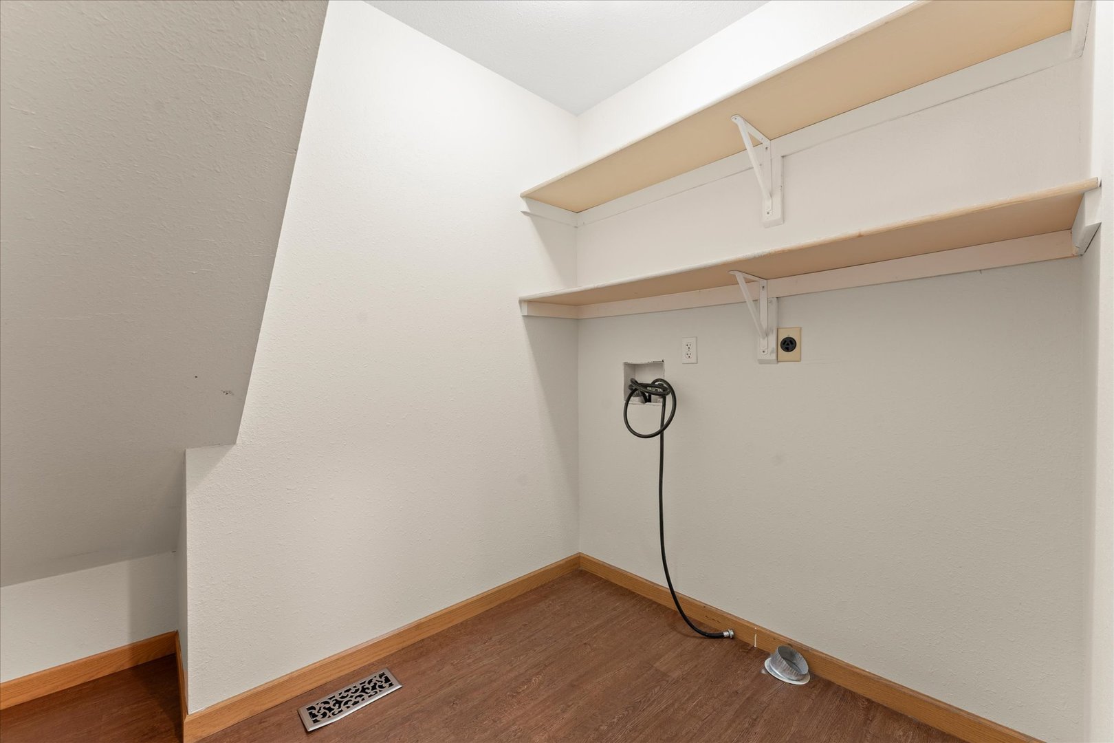 1203 Windwood Lane Property Photo 29