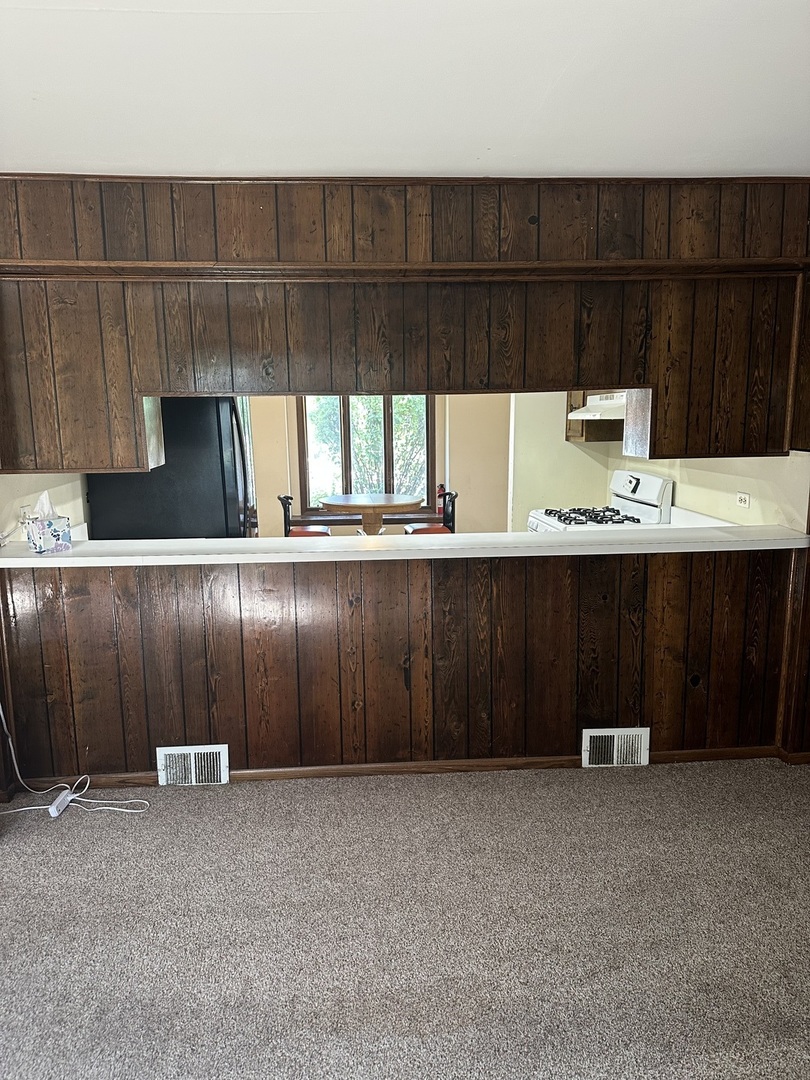 13985 Millbank Drive Property Photo 5