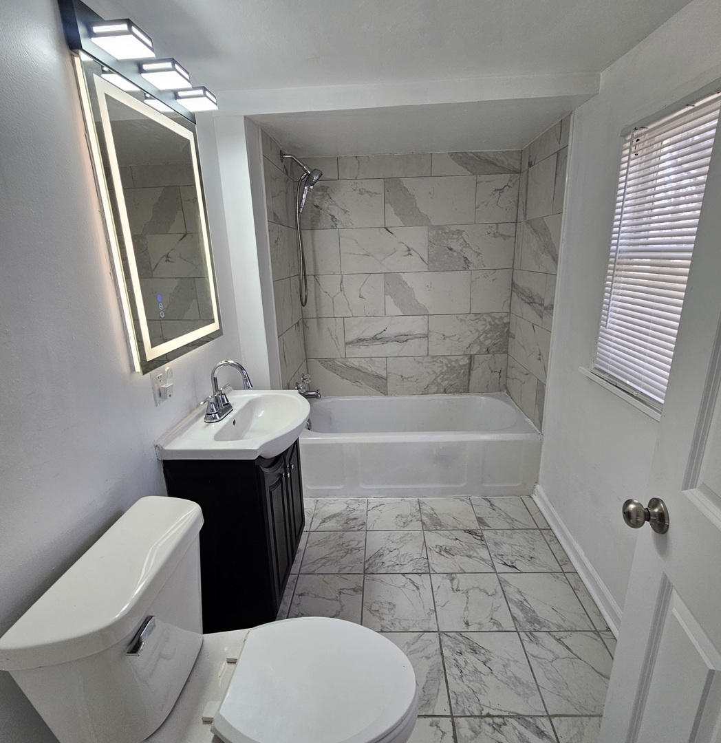 945 North Avenue Property Photo 13