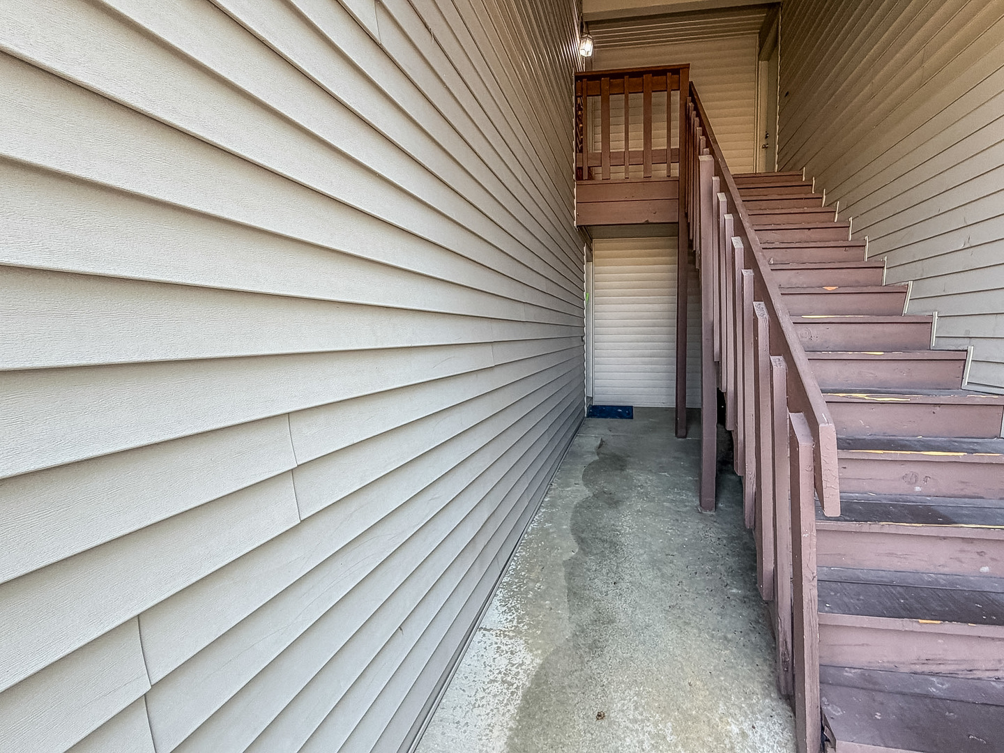 1120 Kara Drive 1120 Property Photo 2