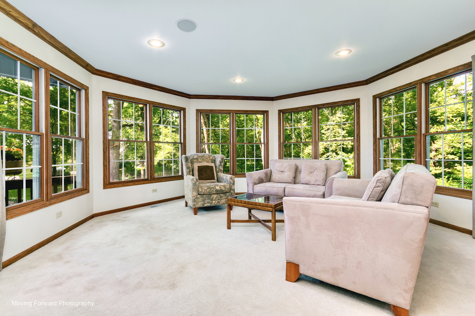 446 Roslyn Road Property Photo 4