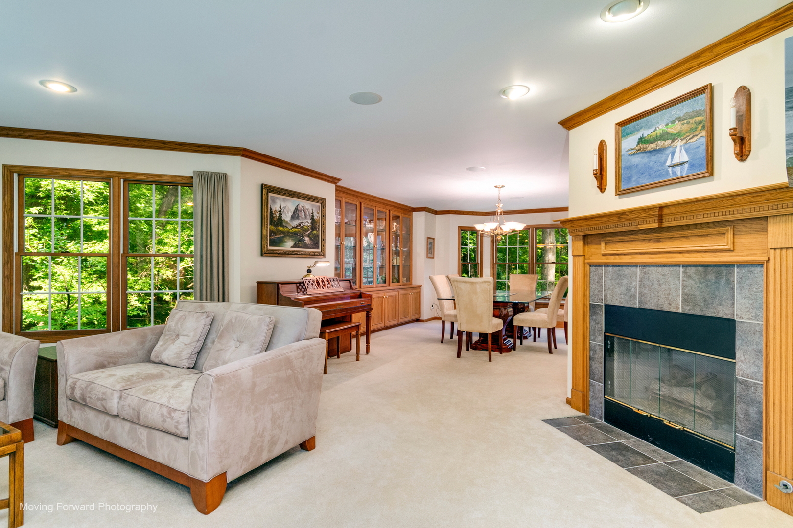 446 Roslyn Road Property Photo 6