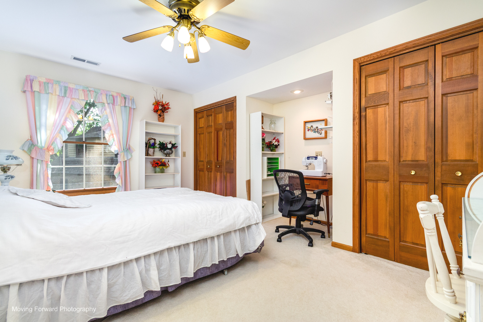 446 Roslyn Road Property Photo 22