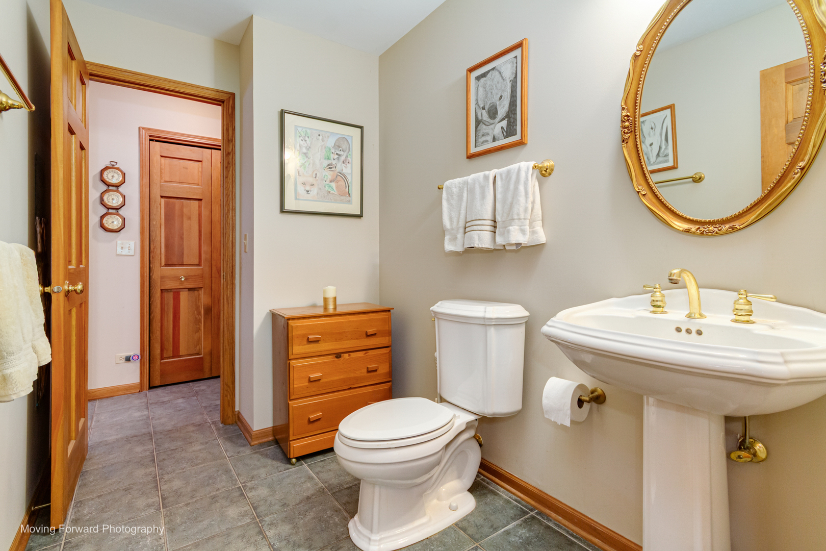446 Roslyn Road Property Photo 26
