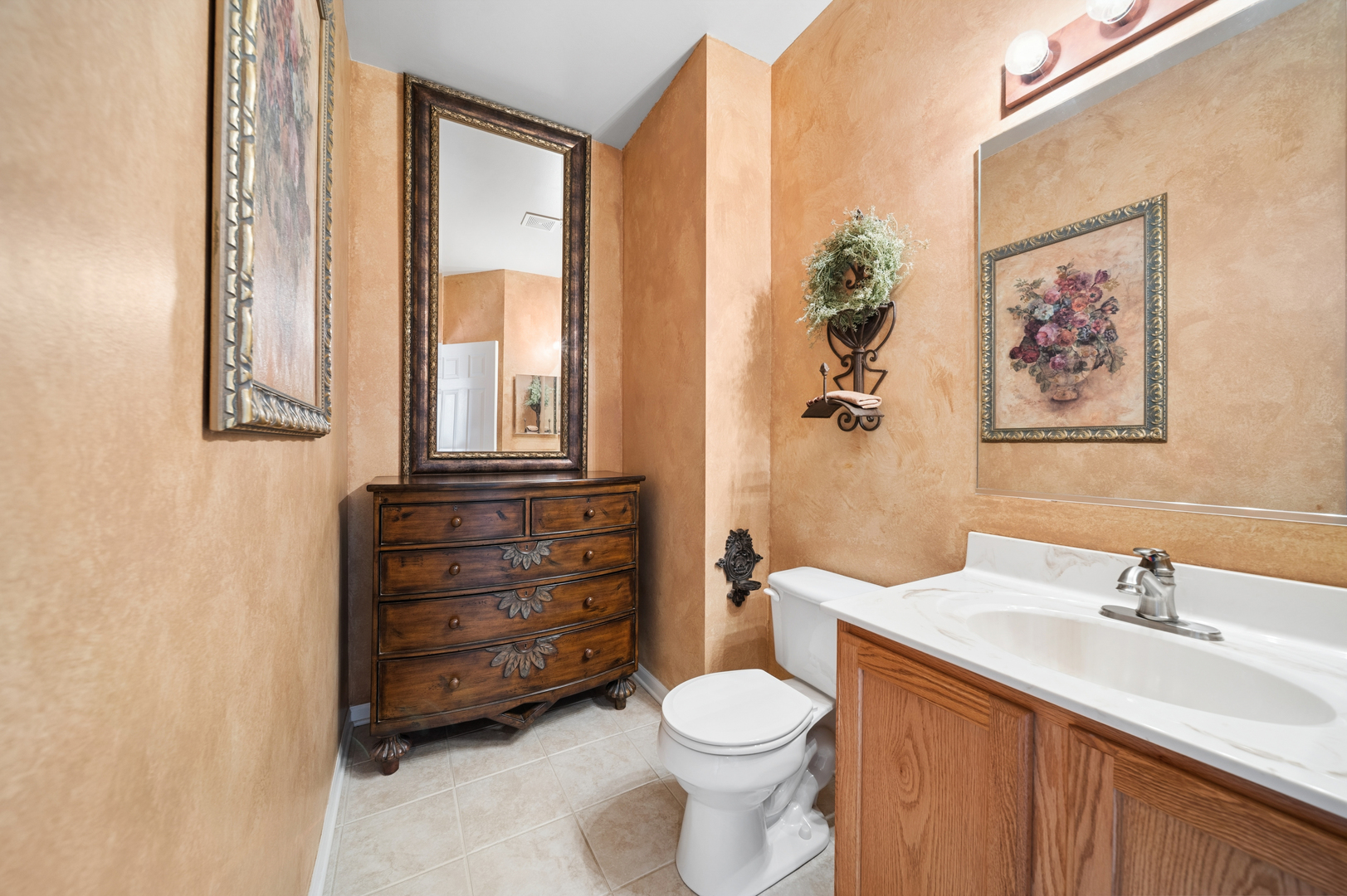 2975 Adamson Drive Property Photo 14