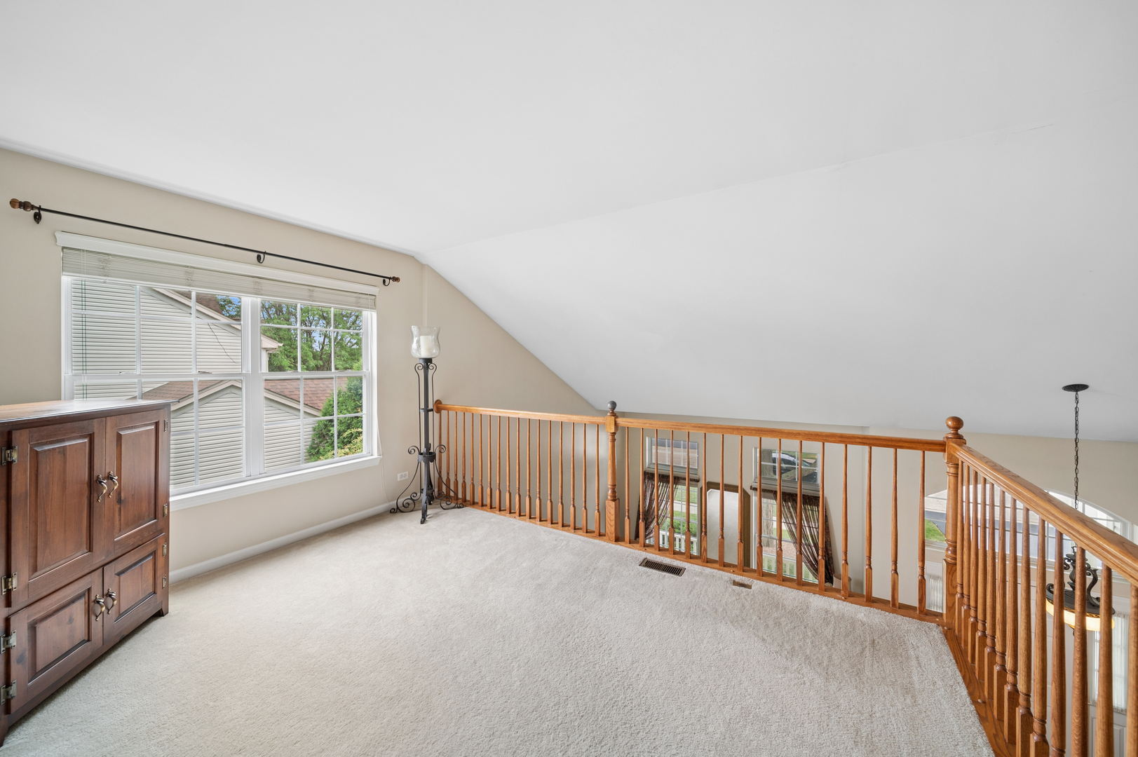 2975 Adamson Drive Property Photo 26