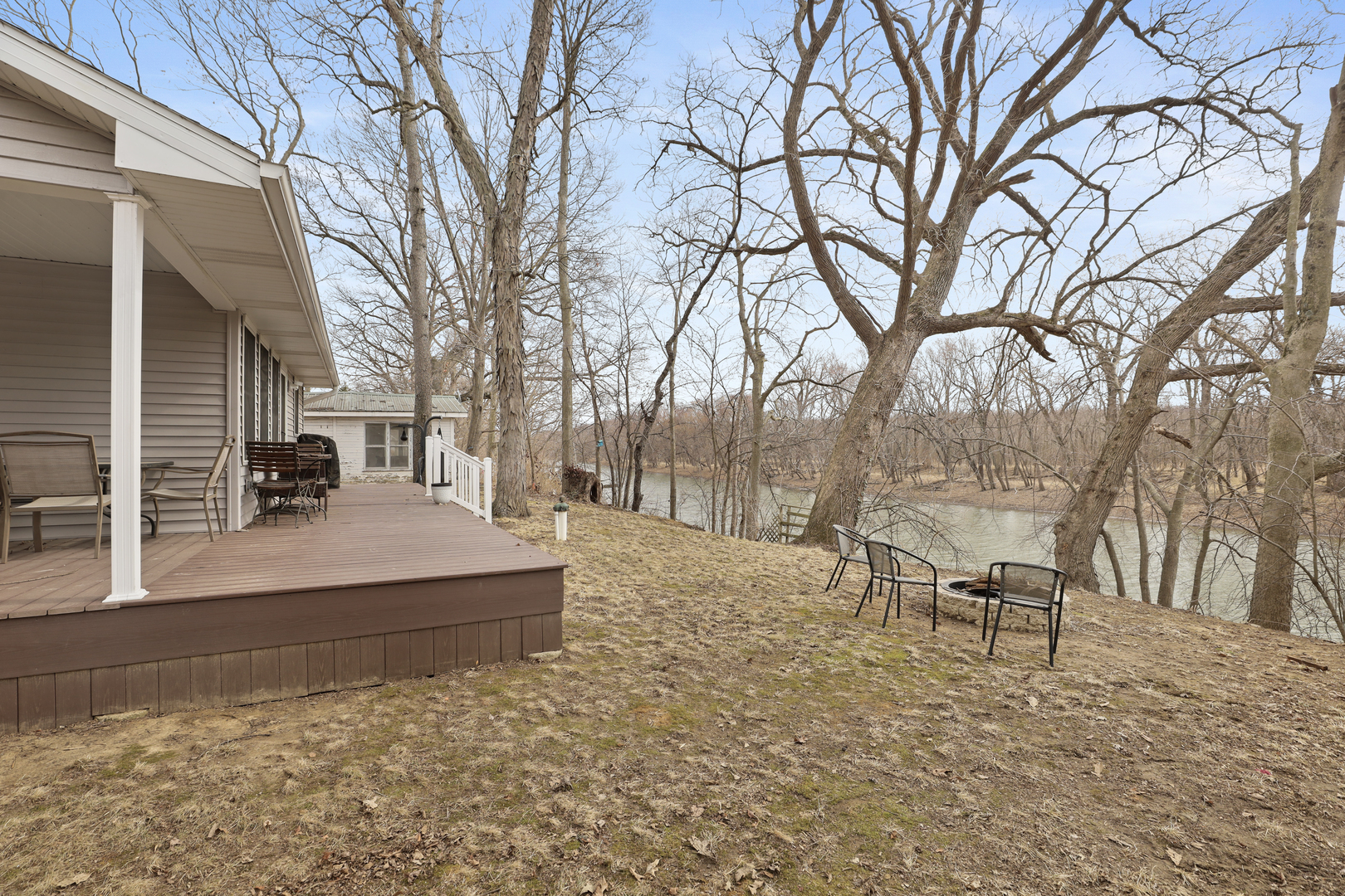 204 S Henry Street Property Photo 20