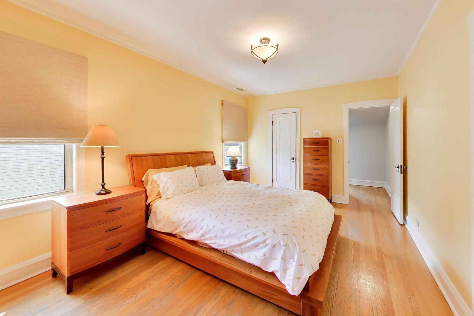 1211 Harvard Terrace Property Photo 23