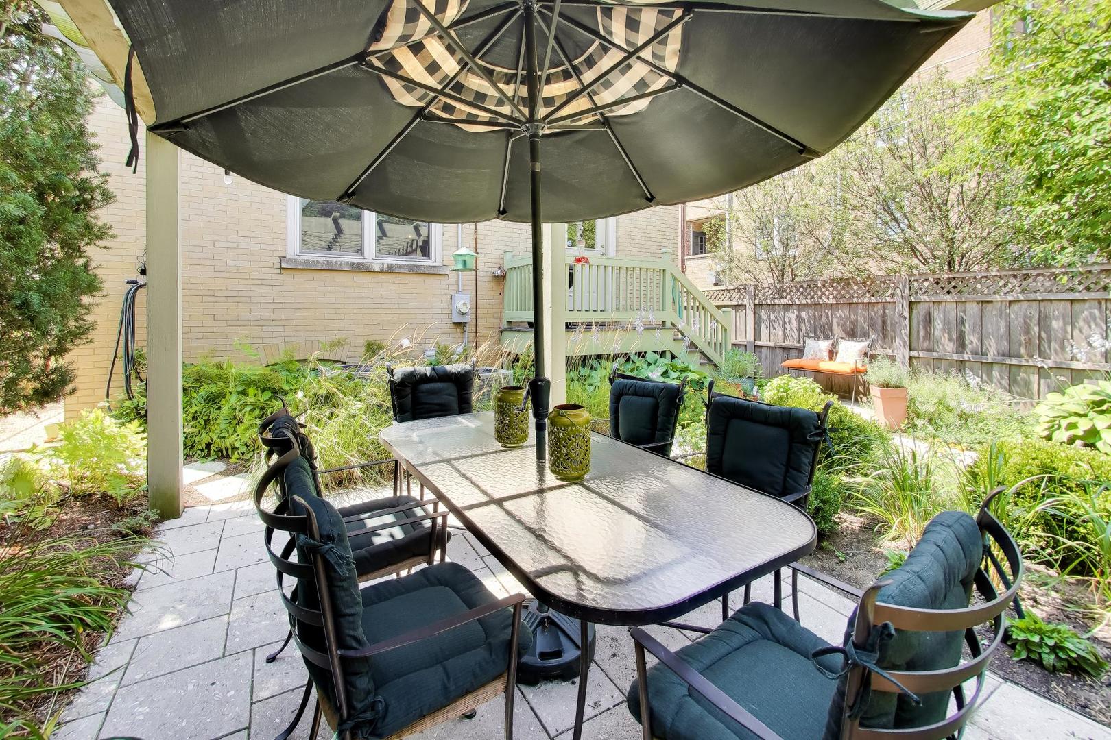 1211 Harvard Terrace Property Photo 31