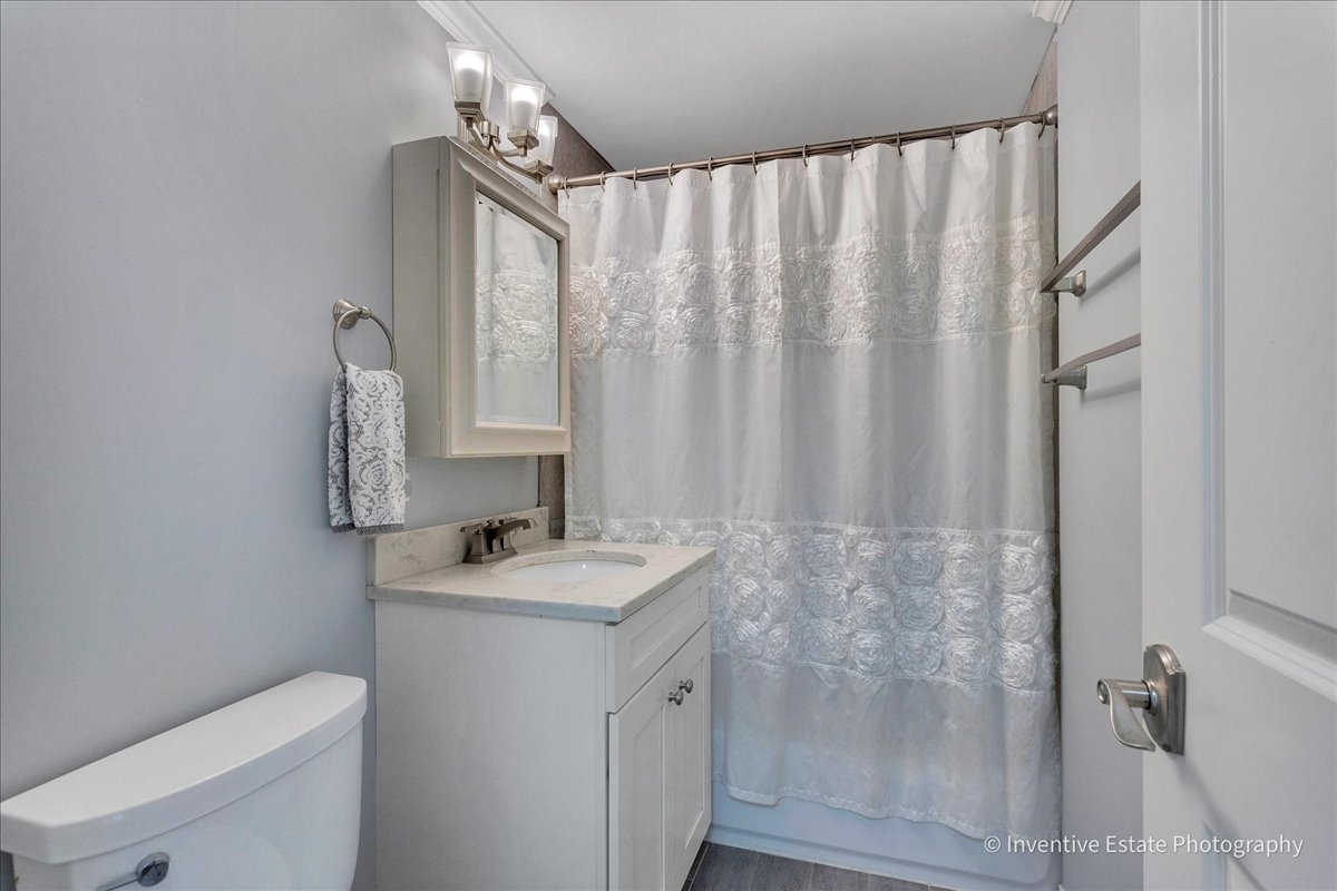 331 W Hillside Avenue Property Photo 10