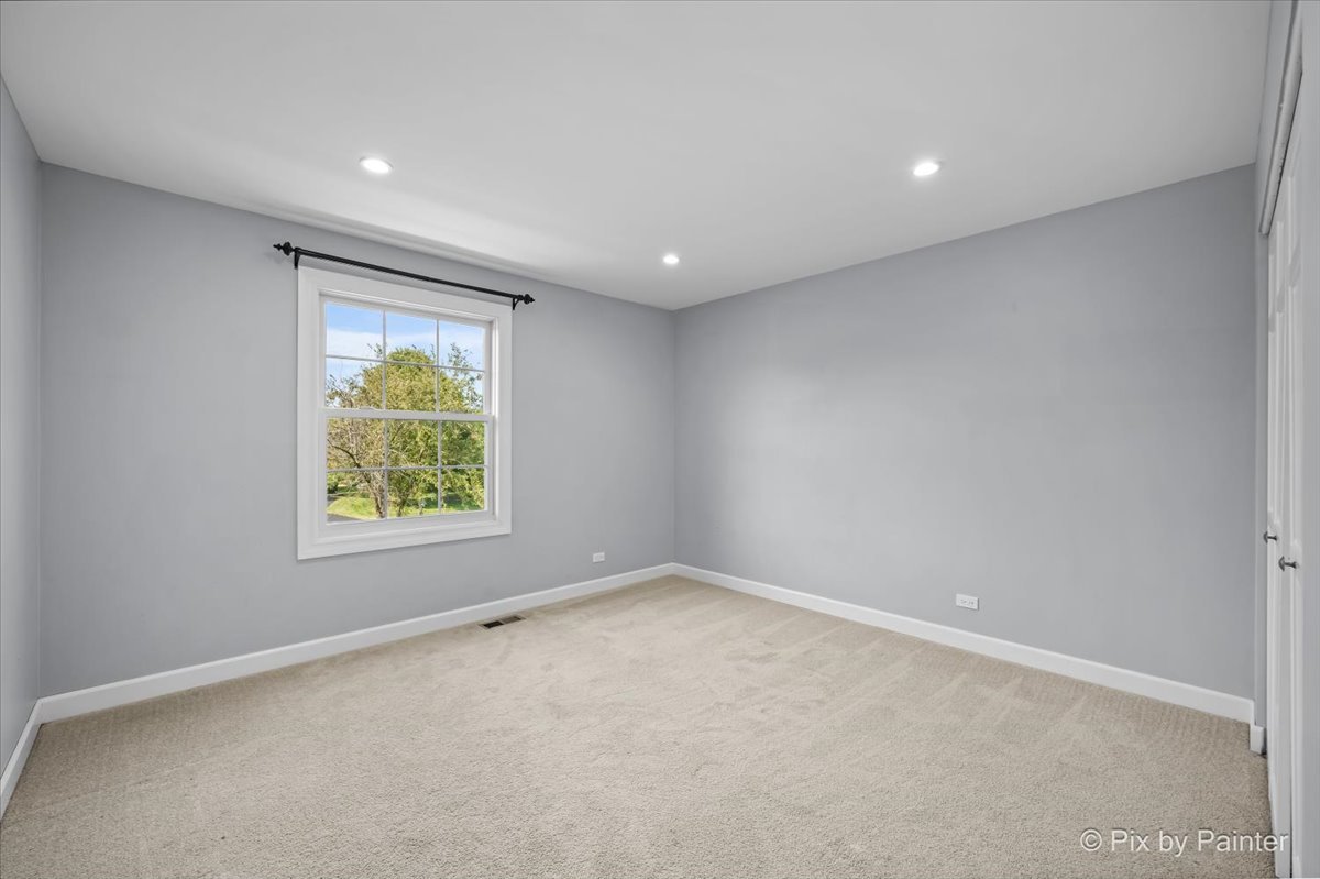 725 Pimlico Parkway Property Photo 26