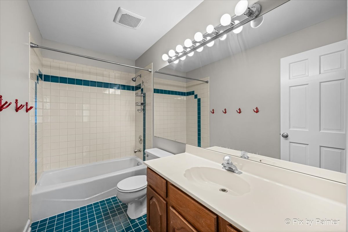 725 Pimlico Parkway Property Photo 28