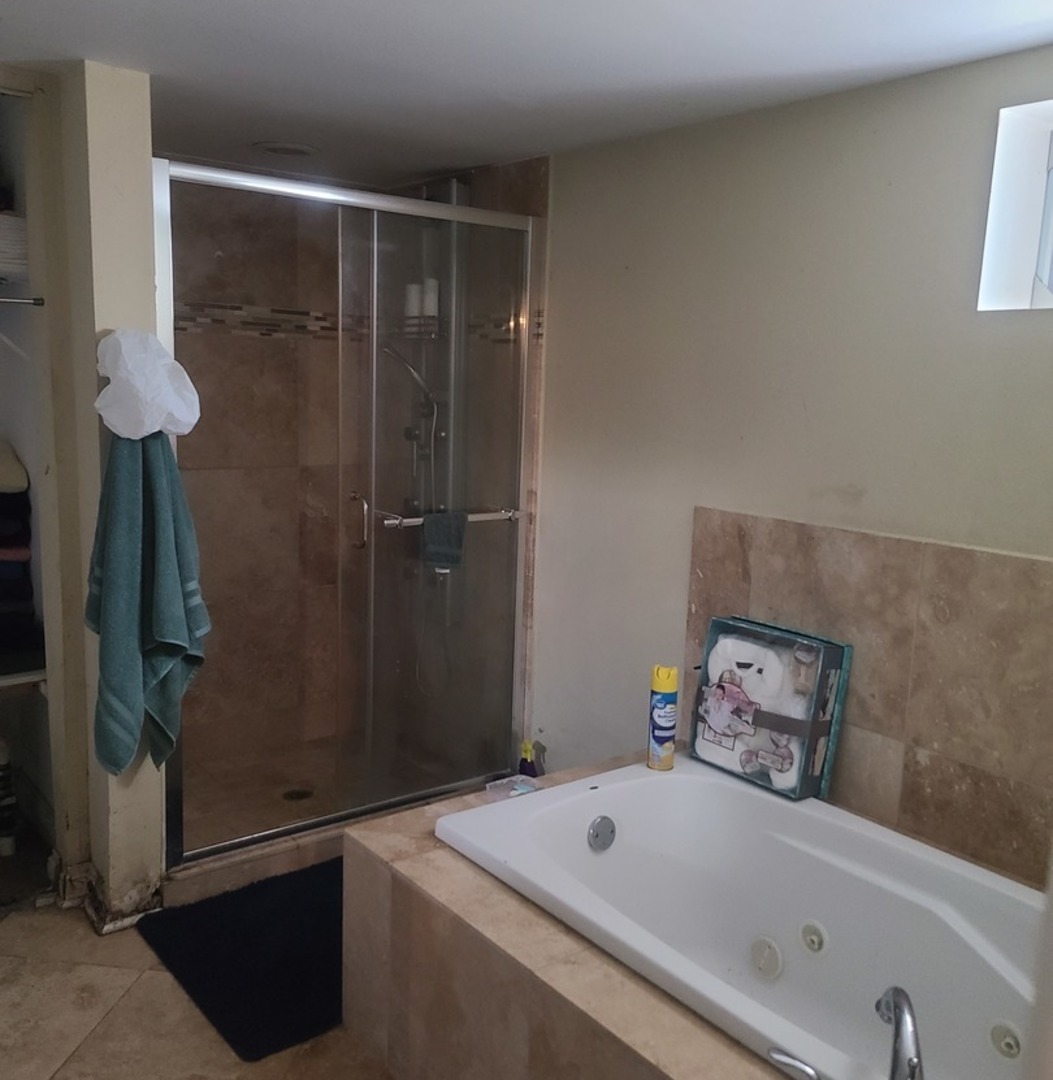 9601 S Princeton Avenue Property Photo 6