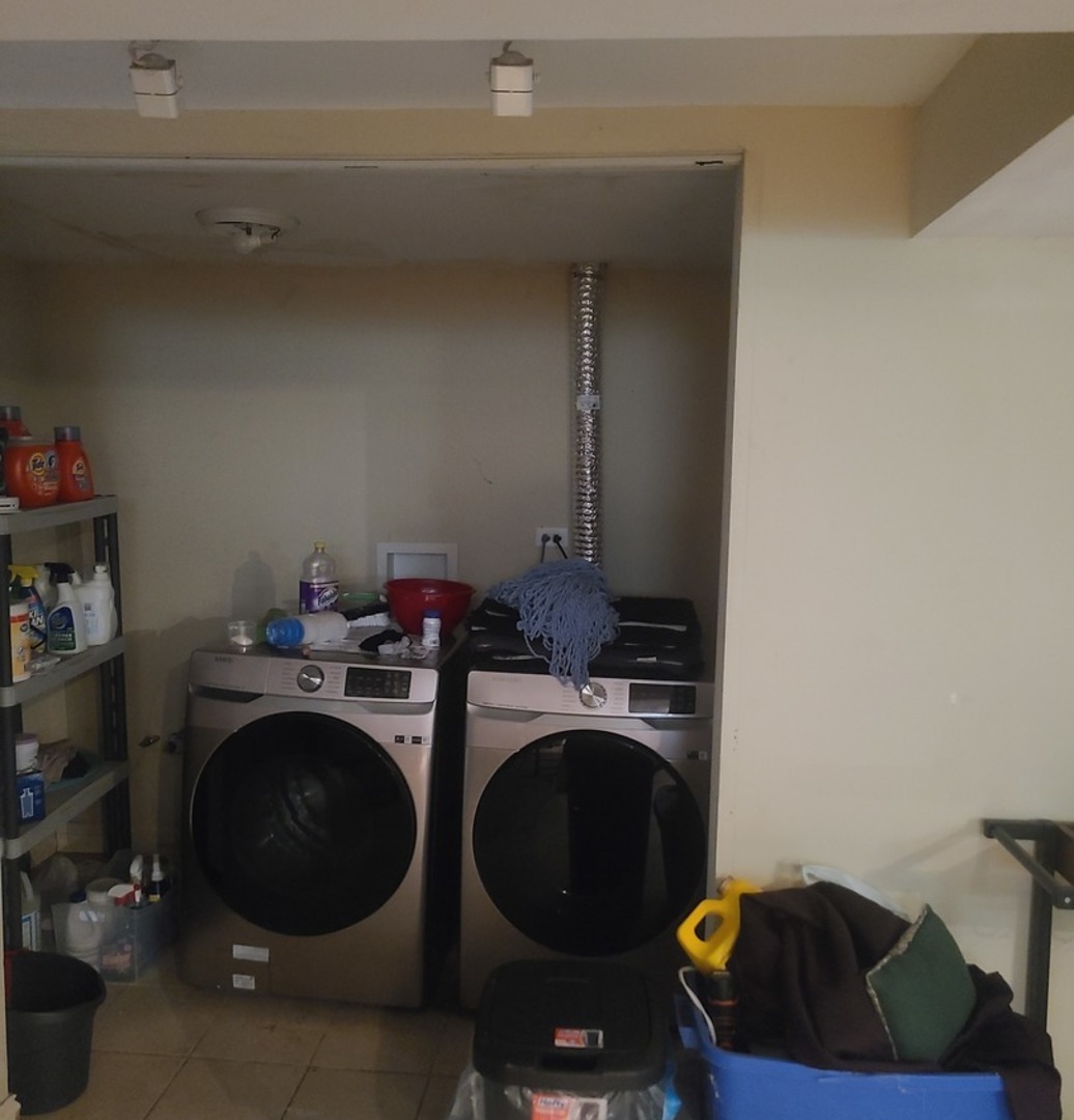 9601 S Princeton Avenue Property Photo 7