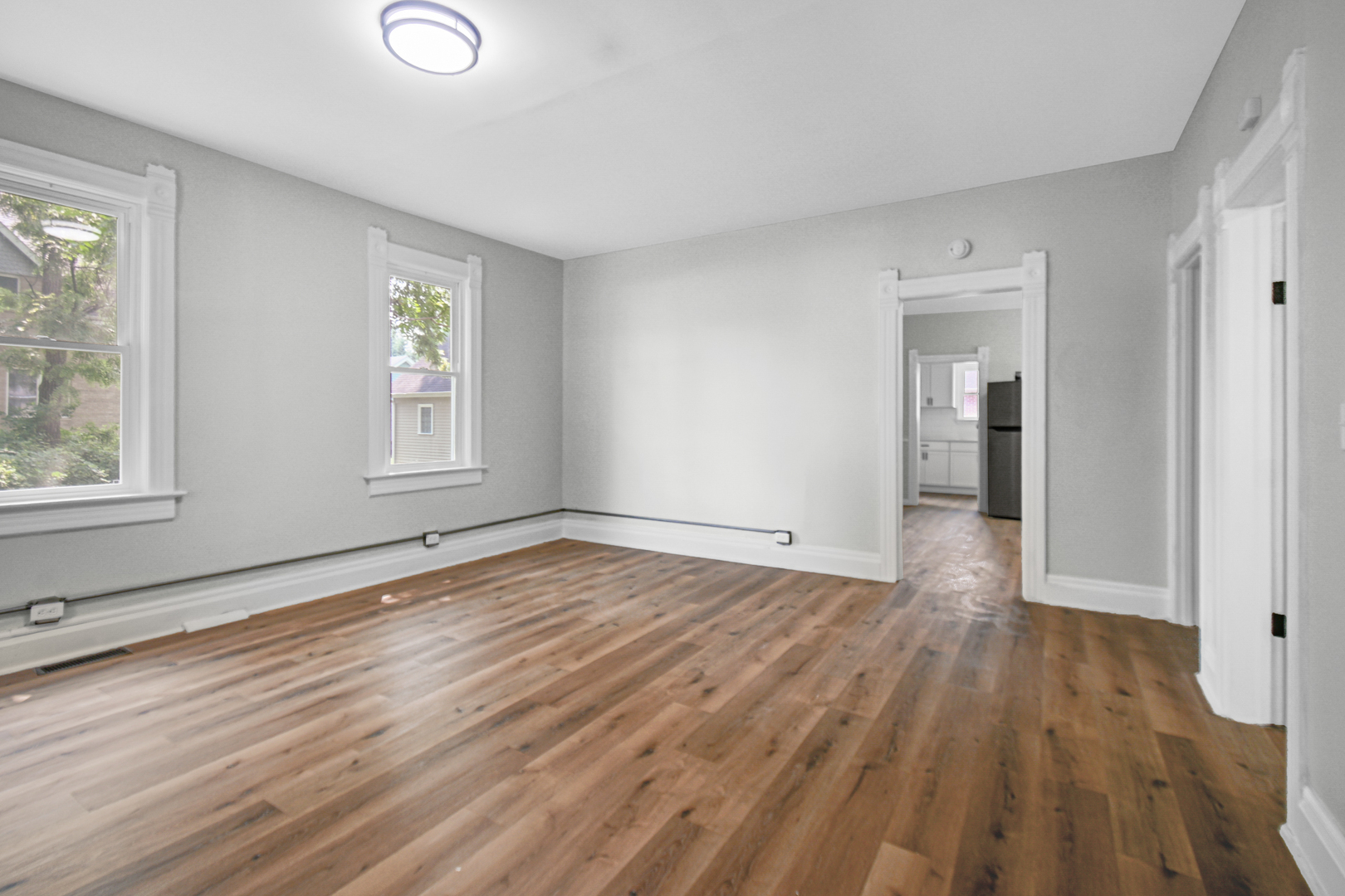 574 Herman Street Property Photo 7