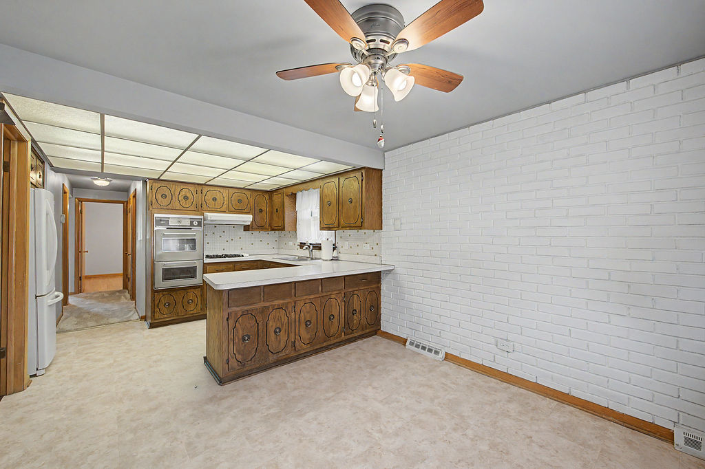 11543 S Ewing Avenue Property Photo 8
