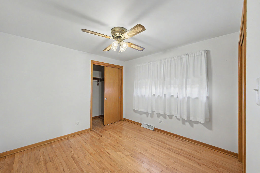 11543 S Ewing Avenue Property Photo 16