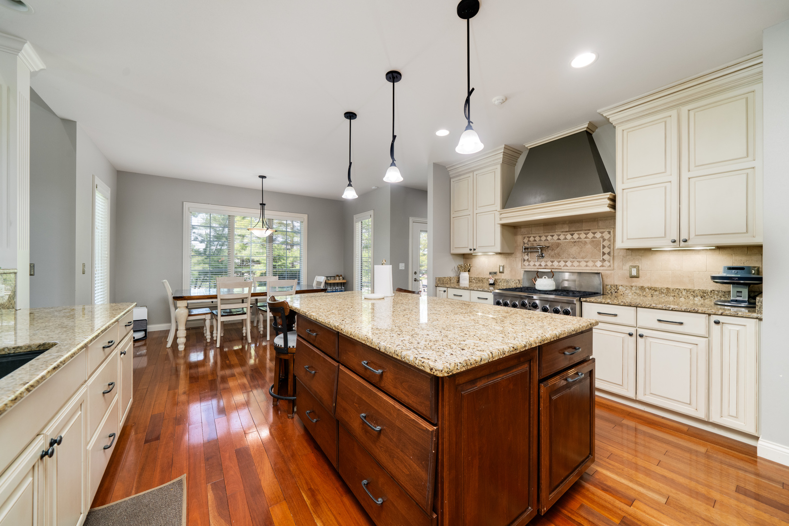 7418 Timber Ridge Road Property Photo 17