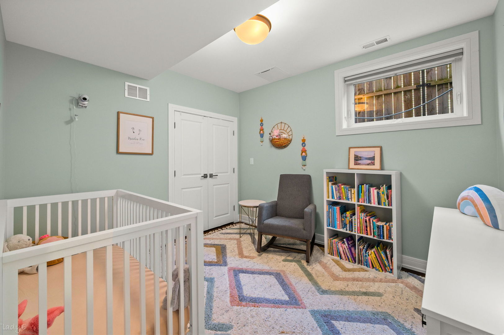 1523 N Fairfield Avenue 1 Property Photo 16