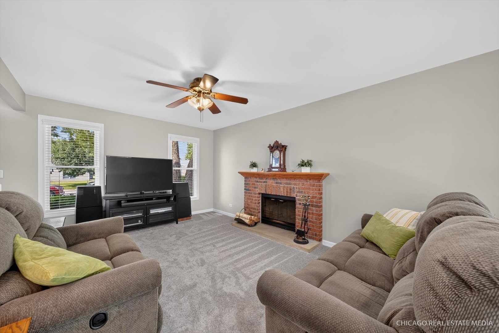 821 Chestnut Court Property Photo 6