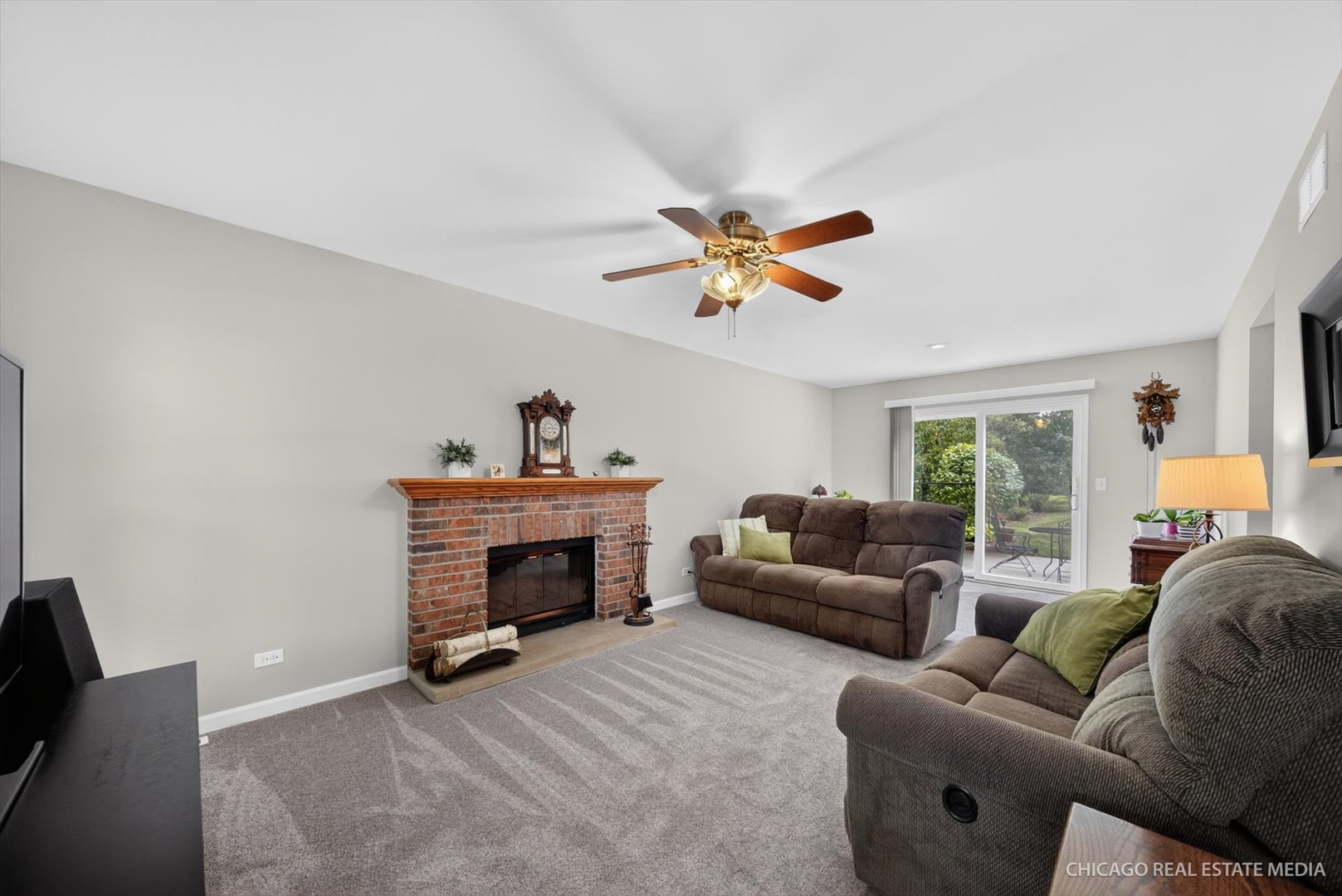 821 Chestnut Court Property Photo 8
