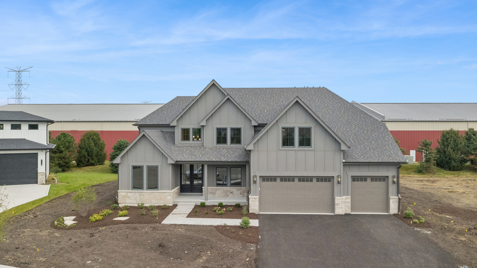 25152 W Stallion Court Property Photo 1