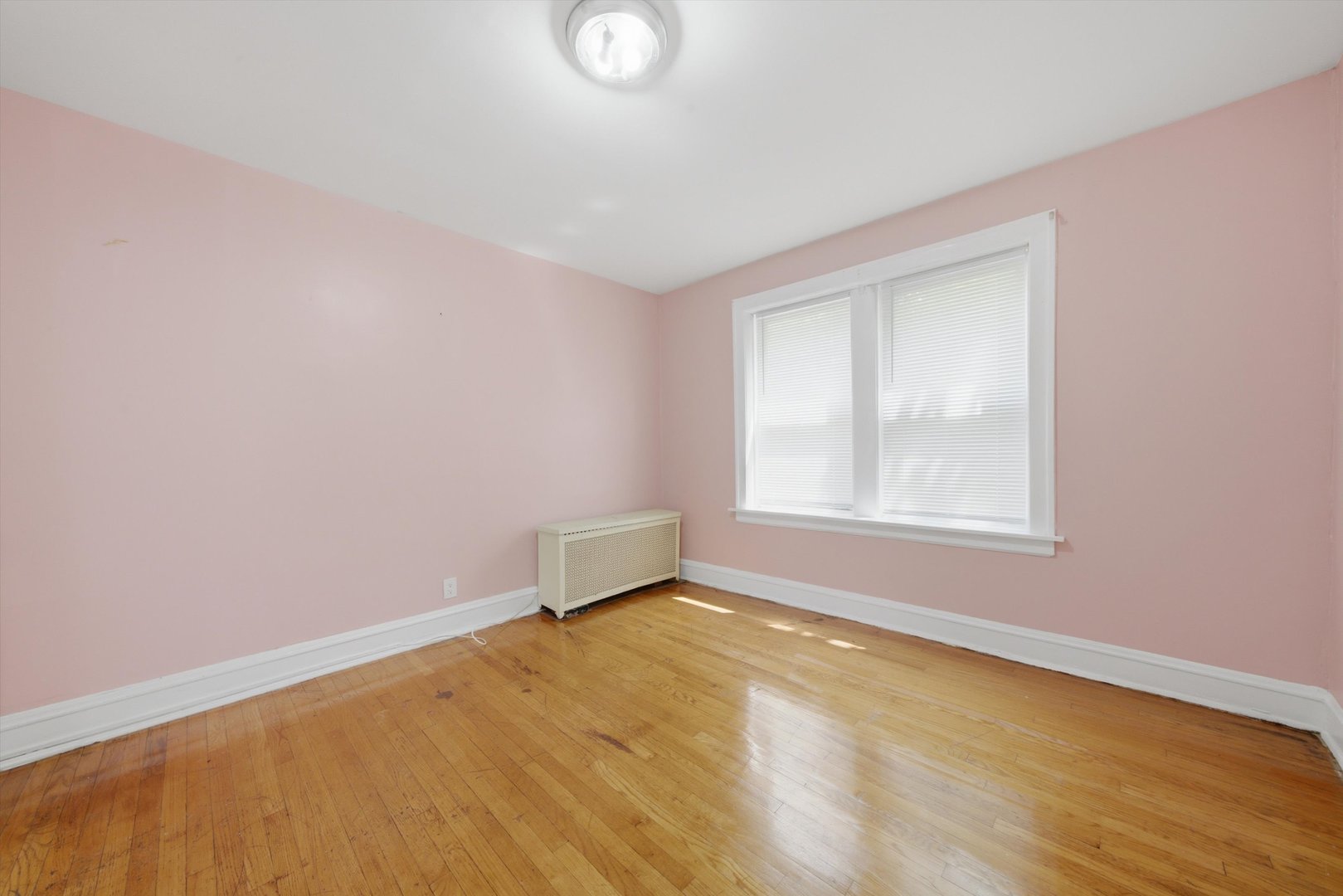 6316 N Artesian Avenue 102 Property Photo 15