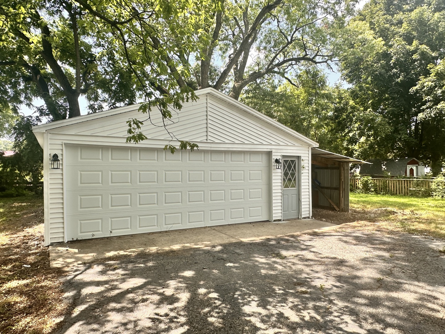 1607 Shaft Street Property Photo 5