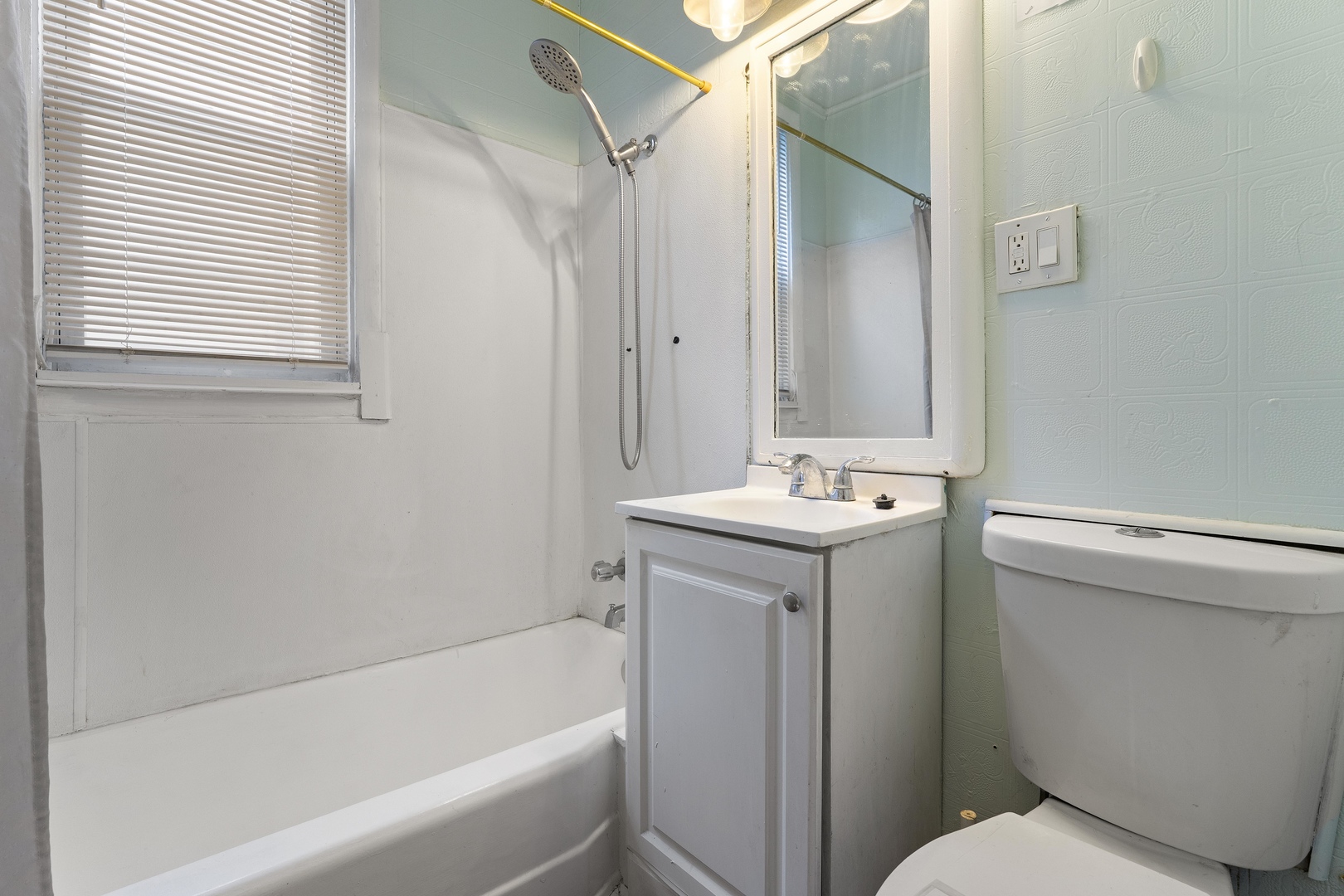 4318 S Hermitage Avenue Property Photo 9