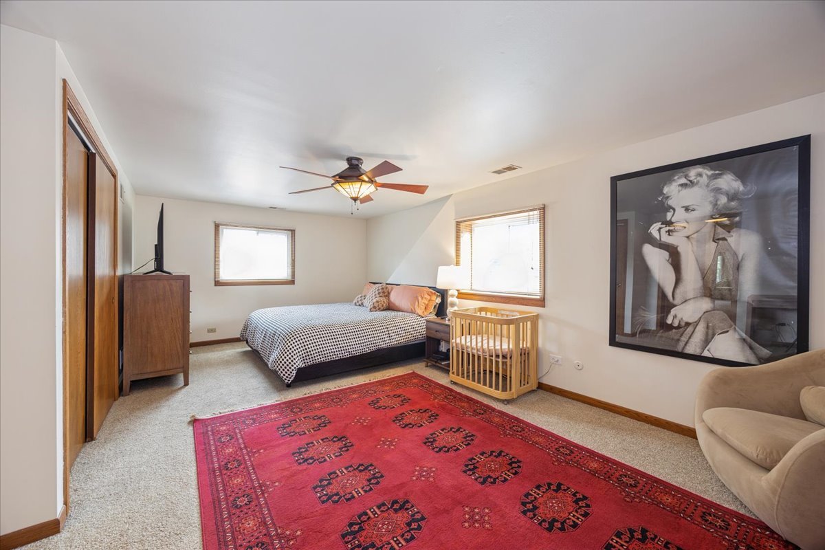 6404 33rd Street Property Photo 10