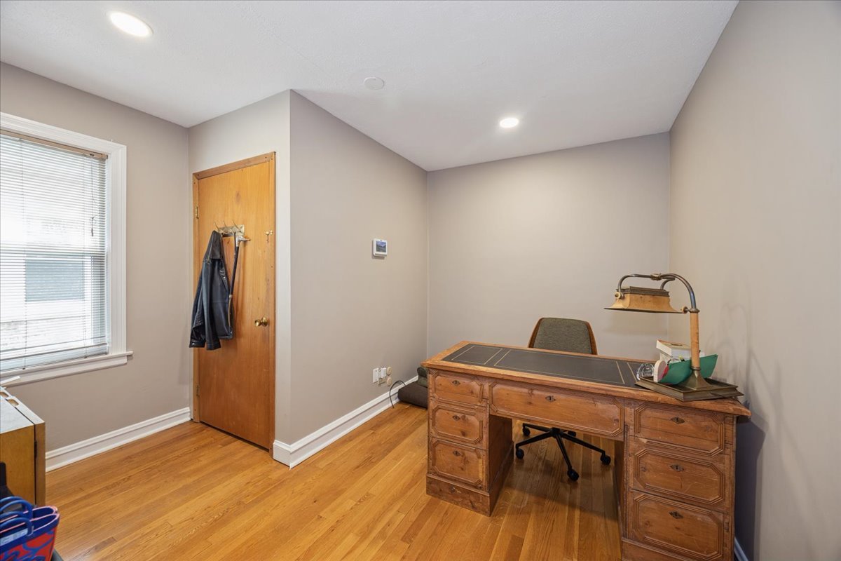 6404 33rd Street Property Photo 13
