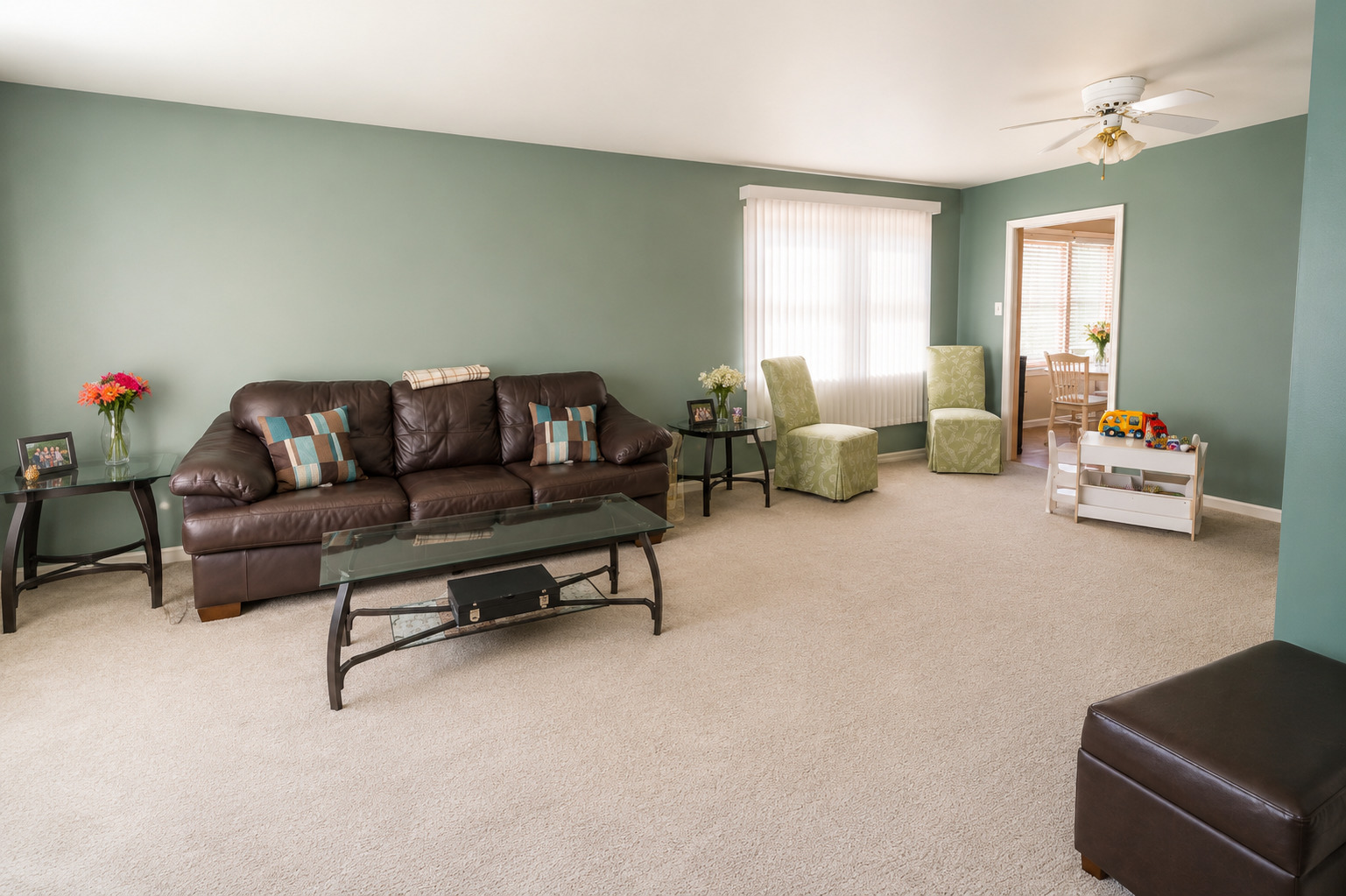 16406 Claire Lane Property Photo 8