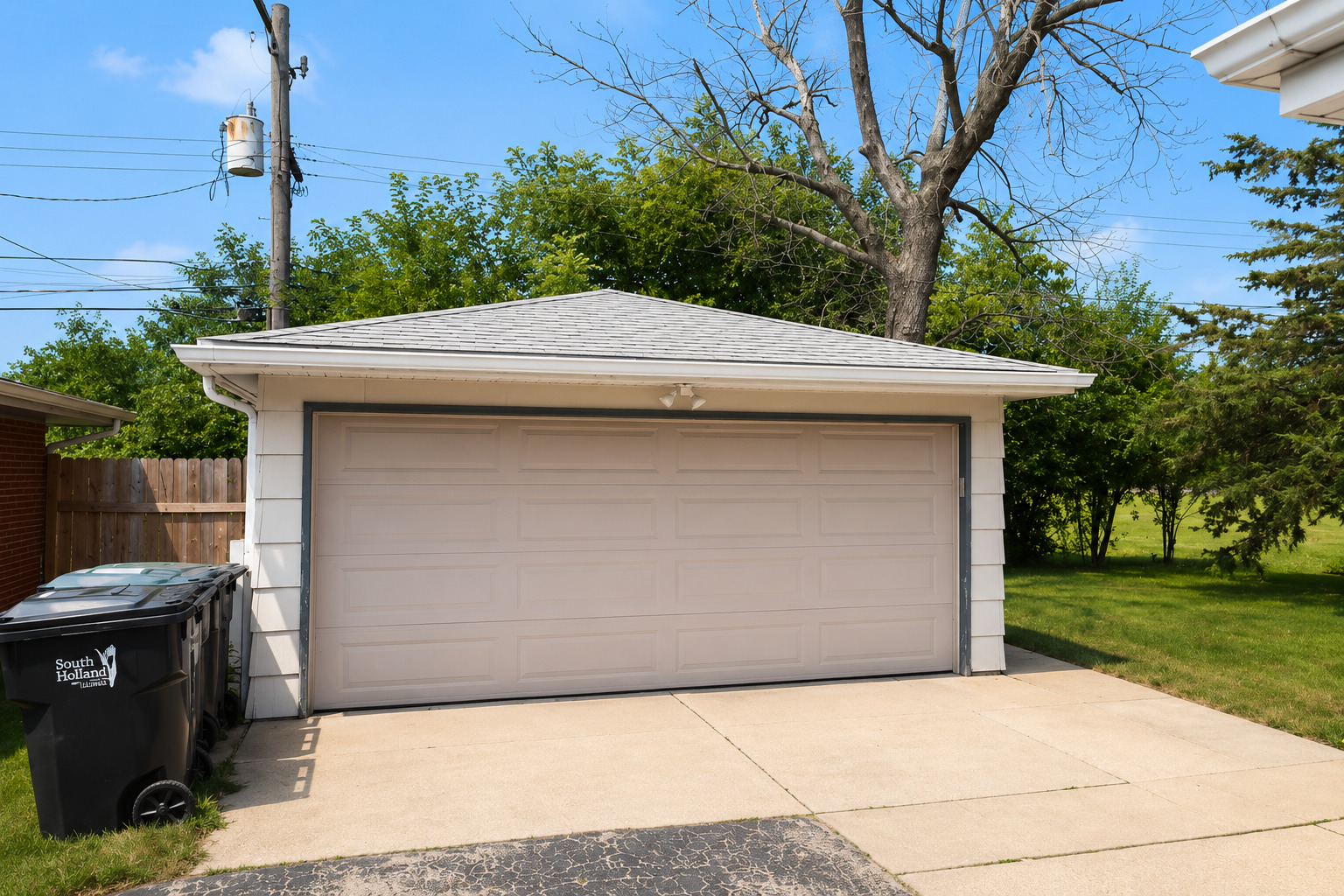 16406 Claire Lane Property Photo 19