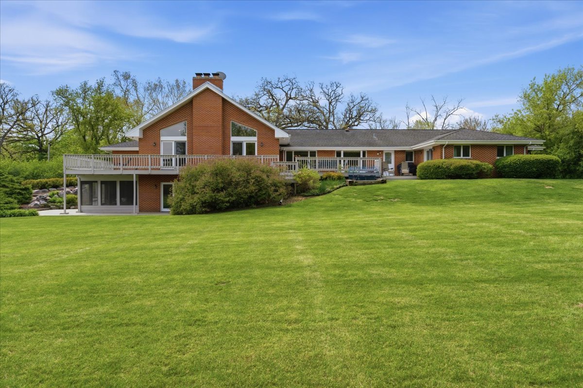 520 W Merri Oaks Road Property Photo 3