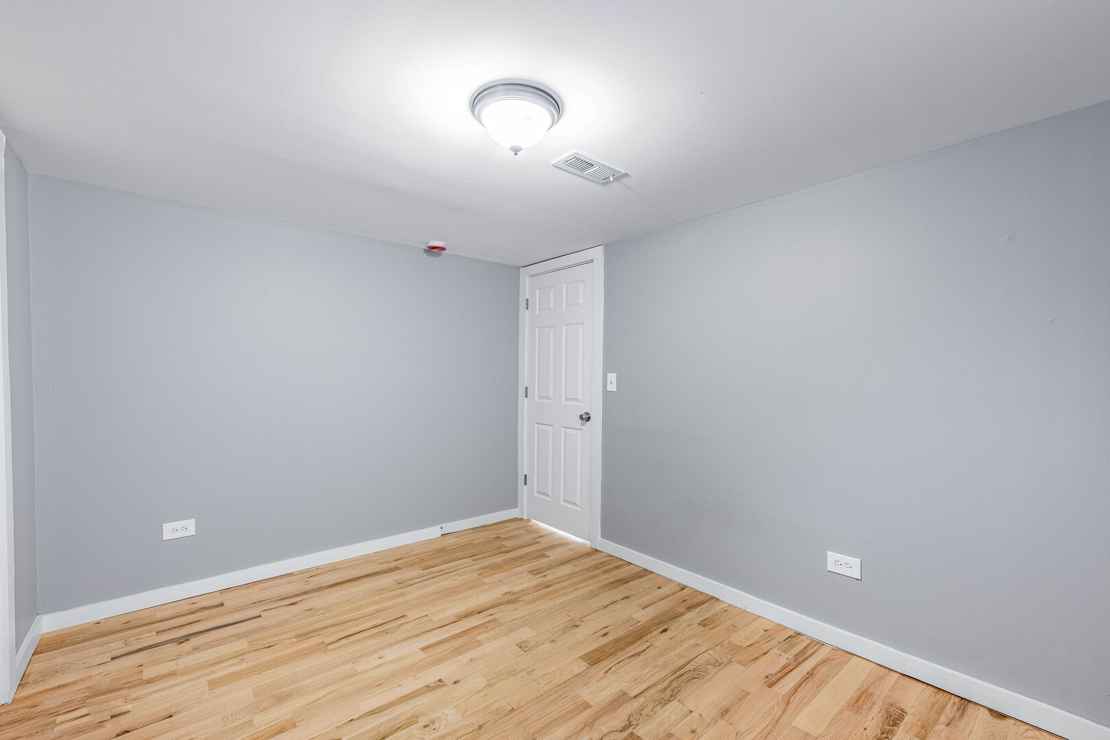 15334 Hoyne Avenue Property Photo 5