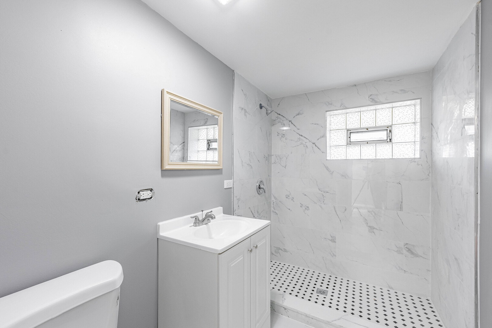 15334 Hoyne Avenue Property Photo 7