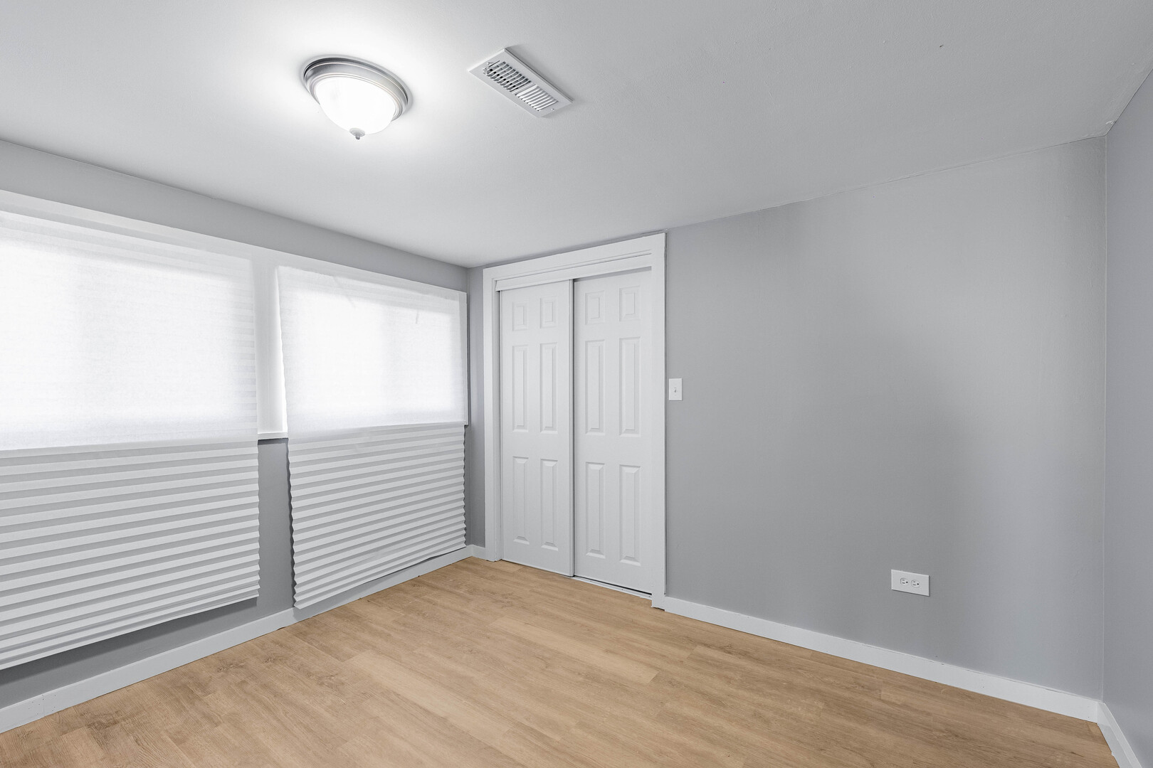 15334 Hoyne Avenue Property Photo 15