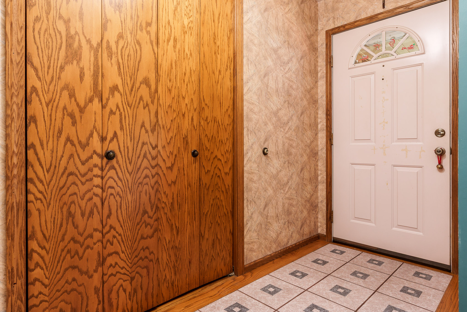 280 Knoll Road Property Photo 9