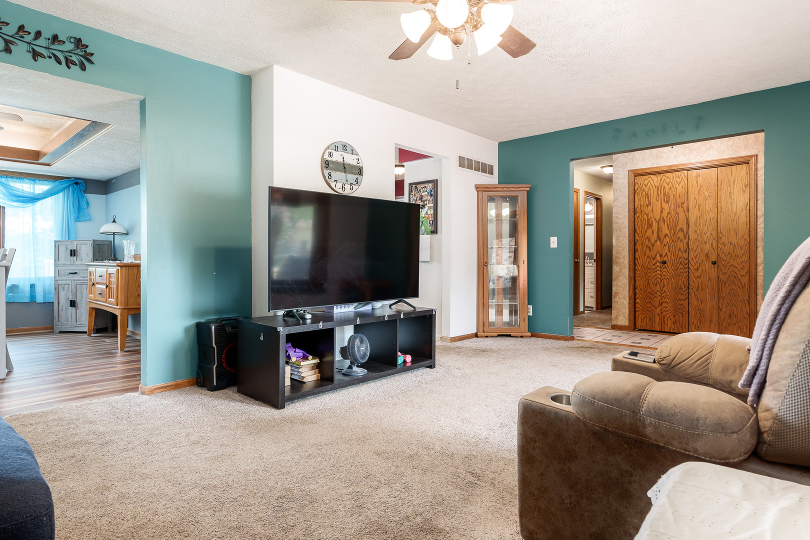 280 Knoll Road Property Photo 12